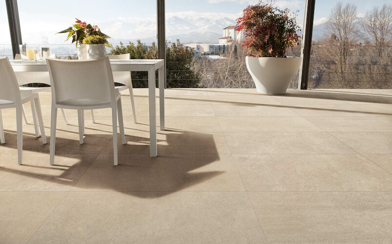 lacquer&c ORLEANS フォレスティエール ドネガルツイード Jorlaina Coffee Table | Ashley