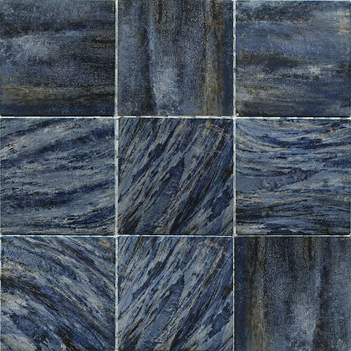 BLUE swatch