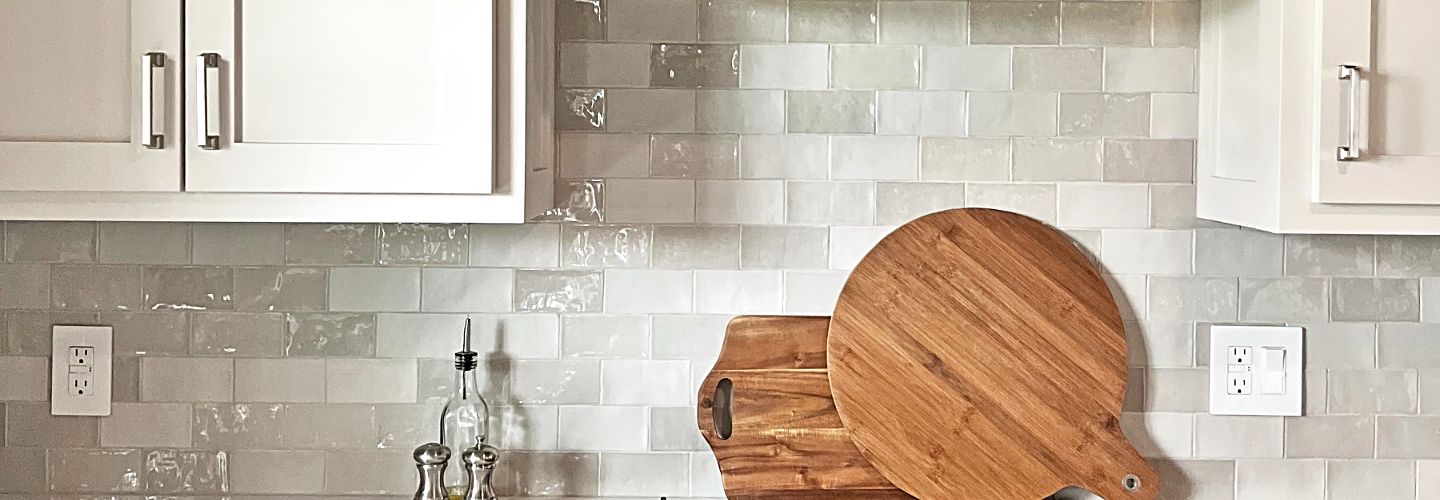 Grace wall tile in contrasting matte and gloss finishes