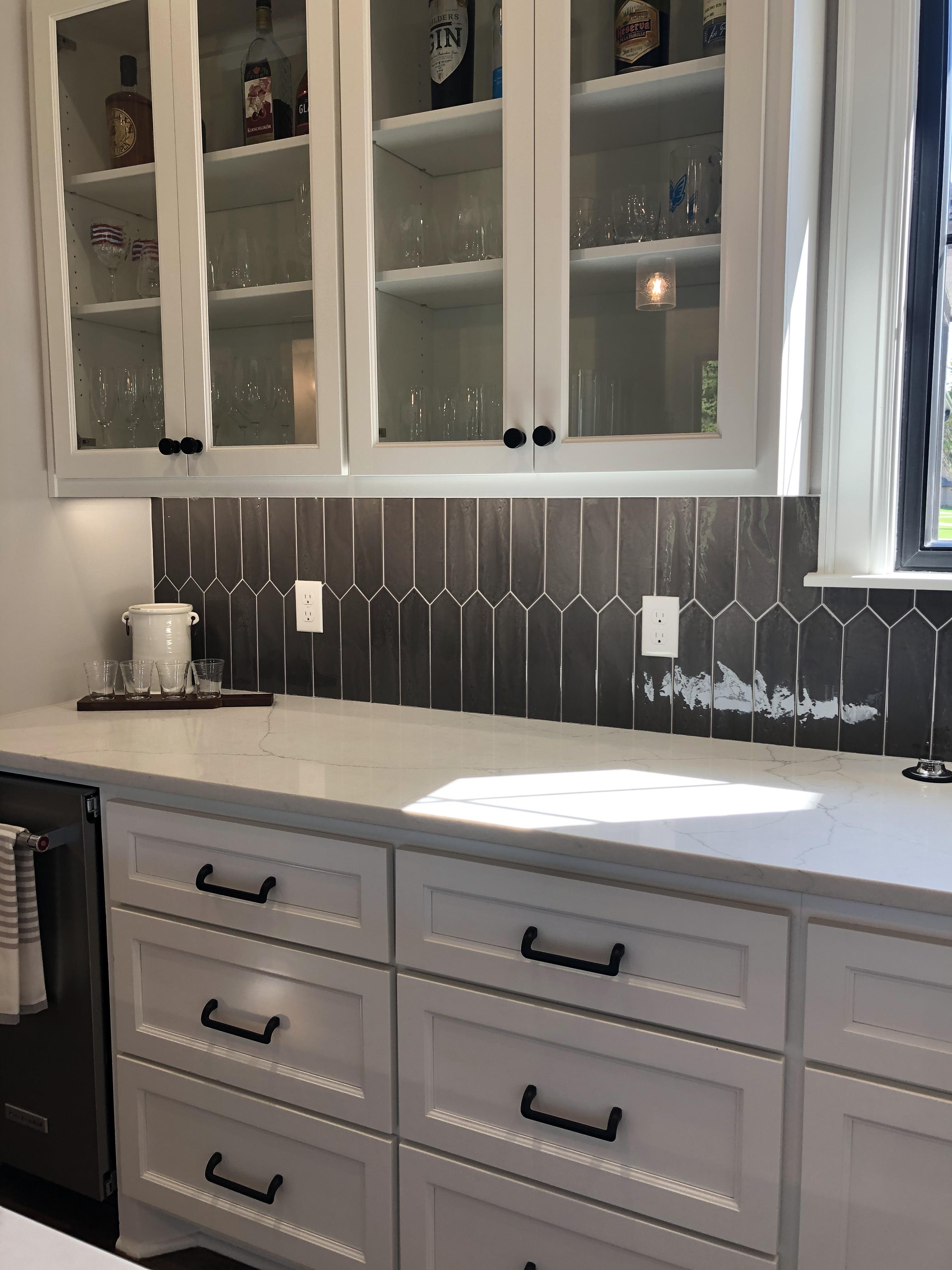 Characoal backsplash 